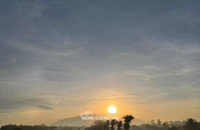 Đất sào nghỉ dưỡng